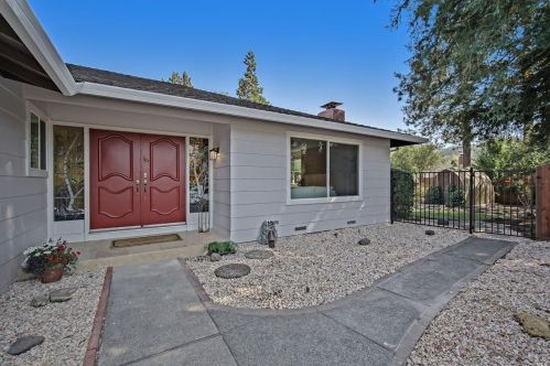 325 Mockingbird Cir, Santa Rosa, CA 95409-6219