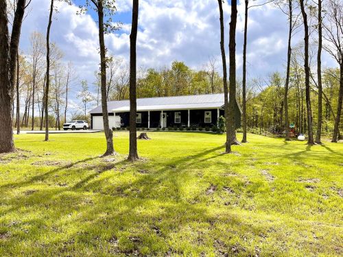 620 Albright Mill Rd, Chillicothe, OH 45601-9405
