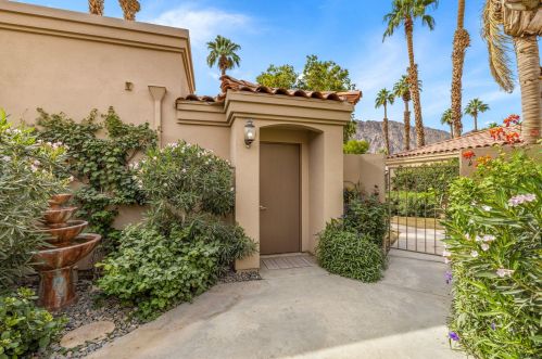 54720 Shoal Crk, La Quinta CA  92253-4782 exterior