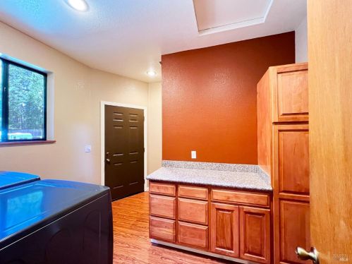 4116 Blackhawk Dr, Willits CA  95490-8777 exterior