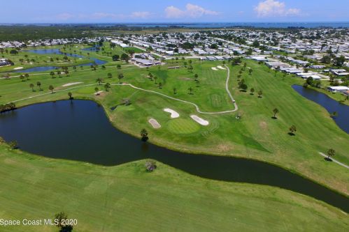 620 Puffin Dr, Sebastian FL  32976-7803 exterior