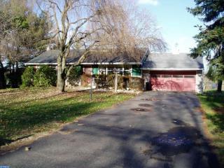 513 Buchert Rd, Gilbertsville, PA 19525-9157
