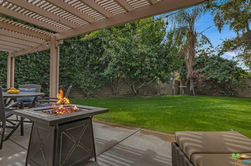 49771 Lincoln Dr, Indio CA 92201-8549 exterior