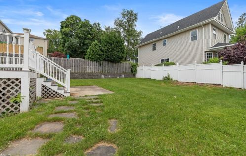 200 Cedar St, Ridgefield Park NJ  07660-1612 exterior