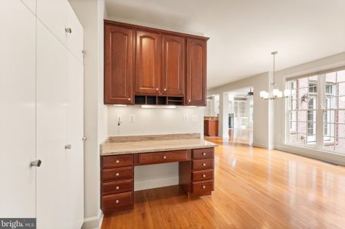 43530 Butler Pl, Leesburg VA 20176-7428 exterior