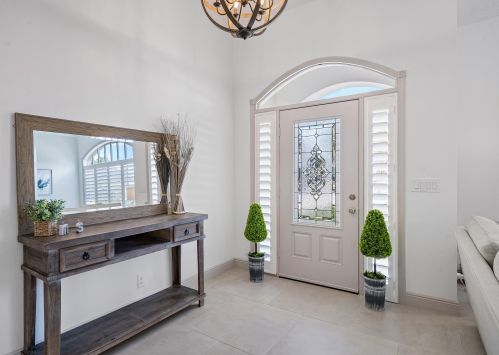 10223 Hunt Club Ln, West Palm Beach, FL 33418-4570