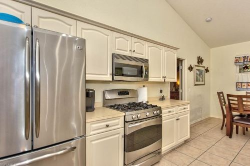 808 Grenada Ave, Lehigh Acres, FL 33974-2649