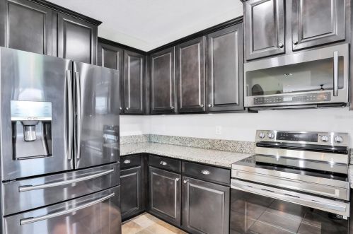 1753 Berkshire Cir, Vero Beach FL 32968-6720 exterior