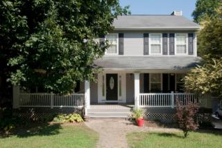 12730 Daisywood Dr, Knoxville, TN 37932-1828