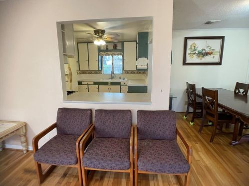 5102 Mimosa Dr, Bellaire, TX 77401-4941