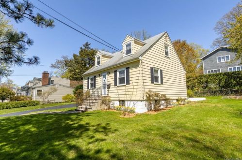 342 Manhattan Ave, Hawthorne, NY 10532-1440