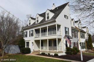 12848 Mill House Ct, Woodbridge, VA 22192-2927