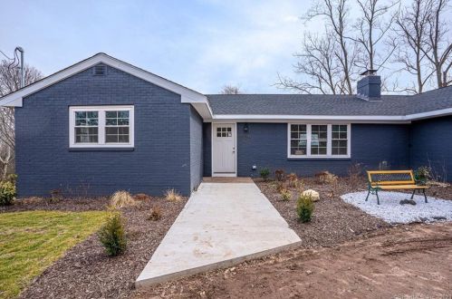 1109 Hartford Tpke, North Haven, CT 06473-3031