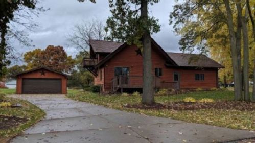 372 21st St, Waumandee, WI 54622-7170