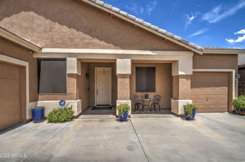 46136 Keller Dr, Maricopa, AZ 85139-6805