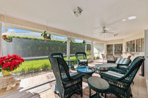 440 Apollo Dr, West Palm Beach FL  33408-2004 exterior