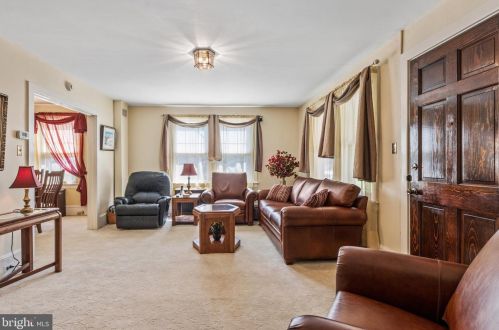 123 Old Kennett Rd, Kennett Sq PA  19348-2631 exterior