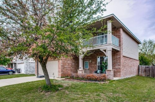 8604 Star Thistle Dr, Fort Worth, TX 76179-4387