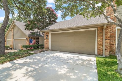 8411 Barnaby St, Dallas, TX 75243-8068