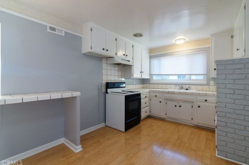 12551 Dale St, Garden Grove, CA 92841-4517