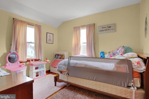 221 Nichols St, Dauberville PA  19533-9525 exterior