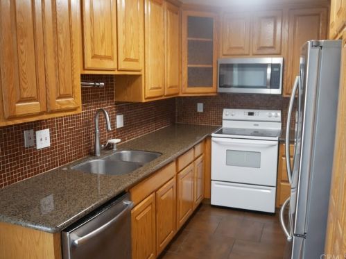 359 Mountain Ct, Brea CA  92821-3437 exterior