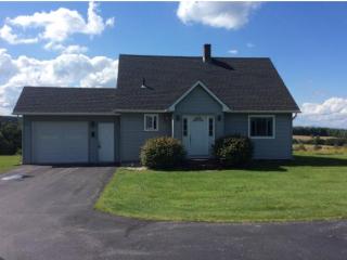 894 Airport Rd, Barre, VT 05641-8622