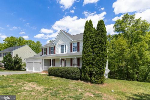 116 Basalt Dr, Fredericksburg VA  22406-7228 exterior