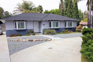 1537 Foothill Dr, Vista, CA 92084-4709