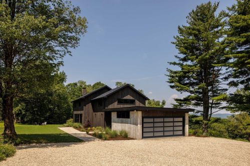 511 Breezy Hill Rd, Hillsdale NY  12529-5056 exterior