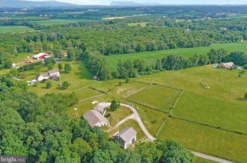 9478 Fort Stouffer Rd, Upton PA  17225-9780 exterior