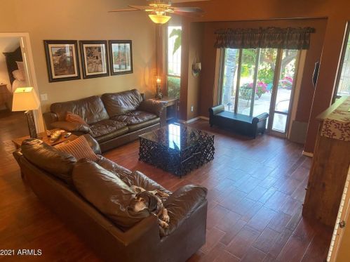 4983 Meadows Pl, Chandler, AZ 85248-5460