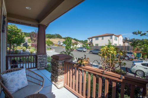 1729 Allan Way, Santa Rosa, CA 95404-5605
