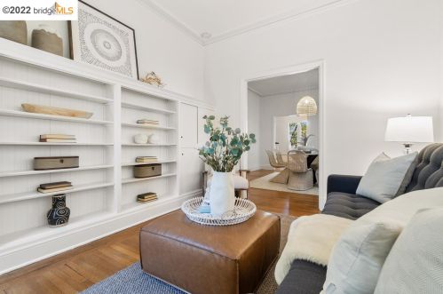 35 Craig Ave, Oakland CA  94611-3701 exterior