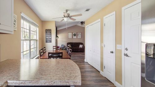 401 12th St, Lynn Haven FL  32444-2613 exterior