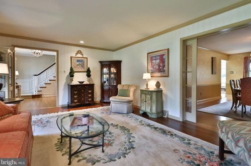 258 Aldrin Dr, Prospectville PA 19002-4101 exterior