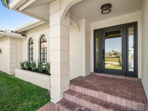 961 Beaver Ct, Marco Island, FL 34145-3503