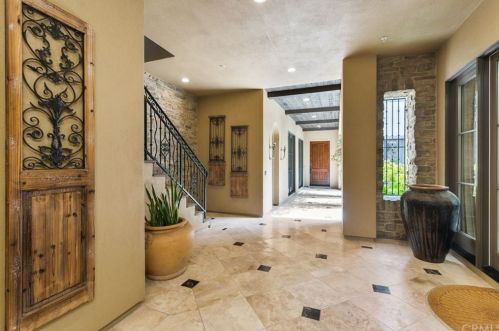 14 Morning Lgt, Newport Beach CA  92657-1654 exterior