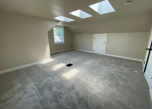 7901 Daly Rd, Cincinnati OH 45224-1168 exterior