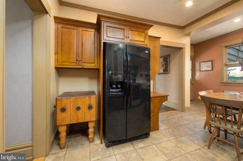 311 Walnut St, Lemoyne PA  17043-1647 exterior