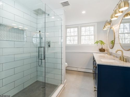 104 King George Rd, Warren NJ  07059-6955 exterior