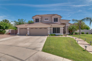 1281 Monterey St, Gilbert, AZ 85233-8276