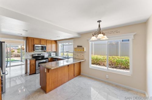17758 Fonticello Way, San Diego CA  92128-1849 exterior
