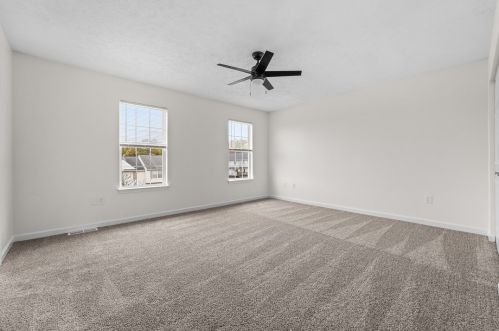 1023 Royal Dr, Canonsburg PA  15317-5004 exterior