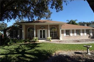 2422 Eagle Trace Dr, Kissimmee FL  34746-3615 exterior