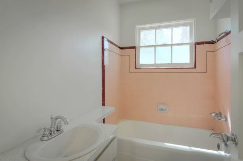 8750 7th Ave, Phoenix AZ 85007-1703 exterior