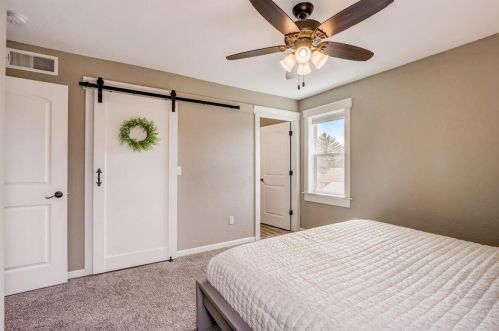 2953 95th St, Milwaukee WI  53227-3613 exterior