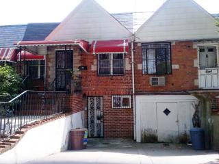451 42nd St, Brooklyn, NY 11203-5124