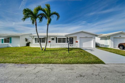 1703 20th St, Boynton Beach, FL 33426-6424