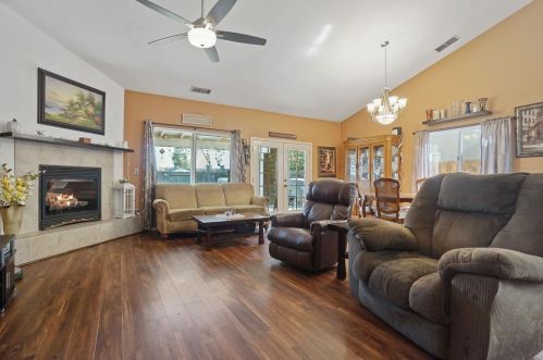 3737 Van Dusen Ave, Riverbank CA  95367-3030 exterior